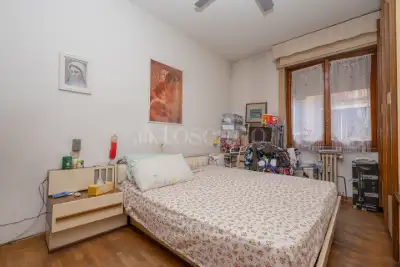 Casa in vendita, Via Francesco Arese 20, Milano
