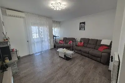 Casa in vendita, Via Garza, Borgosatollo