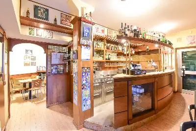 Palazzo in vendita, Via Como, Erba