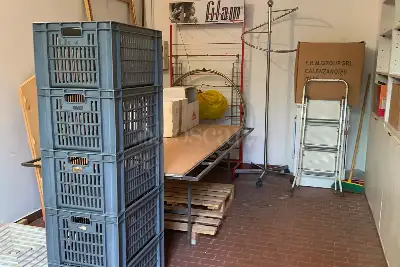 Box in vendita, Via Giuseppina Pozzi, Como