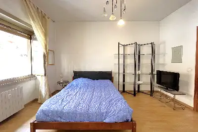 Casa in vendita, Via Caprese, Roma