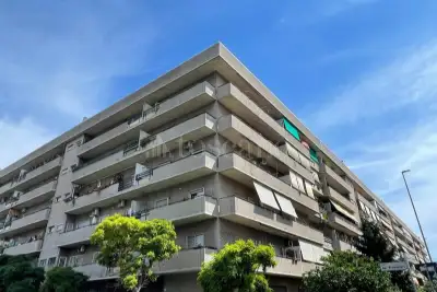 Casa in vendita, Viale dei Promontori, Roma