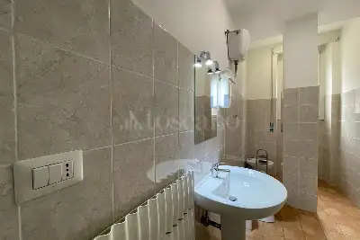 Casa in vendita, Via Roberto Ghiglianovich, Roma