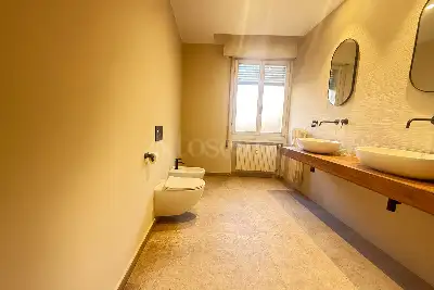 Ufficio in vendita, Via San Felice, Bologna