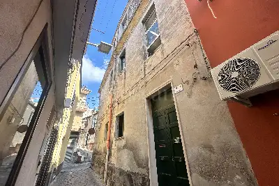 Casa Indipendente in vendita, Via Bolzano, Motta Sant'Anastasia