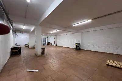 Magazzino in vendita, Via Quarnaro, Reggio di Calabria