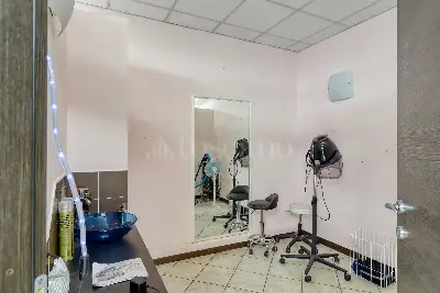 Negozio in vendita, Via Statale, Marchirolo