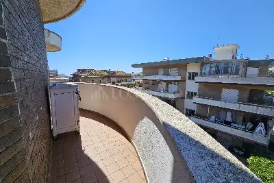 Attico in vendita, Via Zagabria, Pomezia