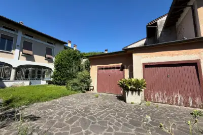Casa Indipendente in vendita, Via Guglielmo Marconi, Paderno Franciacorta