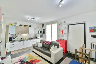 Casa in vendita, Via Giuseppe Garibaldi, Montano Lucino