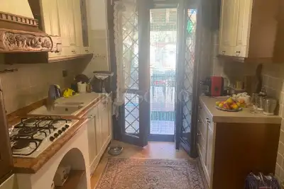 Casa Indipendente in vendita, Via Afrodite, Pomezia