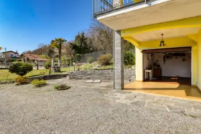 Villa Bifamiliare in vendita, Via Viconago, Cadegliano-Viconago