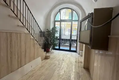 Casa in vendita, Via Podgora, Bari