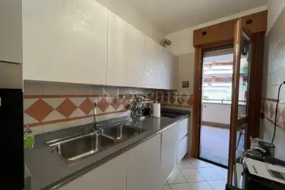 Casa in vendita, Via Amsterdam, Roma