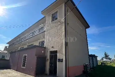 Casa in vendita, Via Castrina, Travagliato