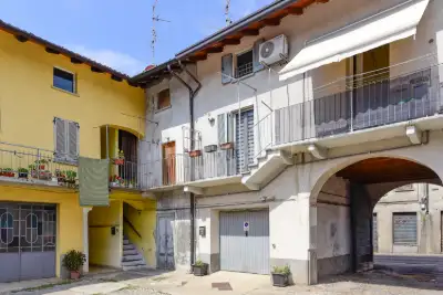 Casa in vendita, Via Montesordo, Cermenate