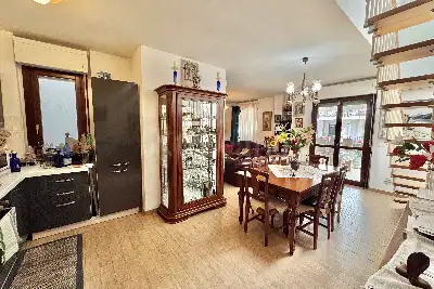 Casa in vendita, Viale Roma, Anzio