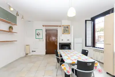 Casa in vendita, Via Luigi Porro Lambertenghi, Milano