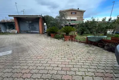 Casa in vendita, Via Dronero, Fiumicino