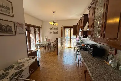 Casa in vendita, Via della Magliana, Roma