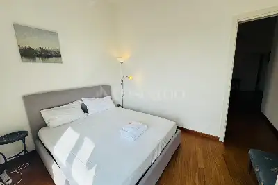 Casa in vendita, Viale Gabriele D'Annunzio, Milano