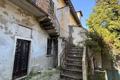 Casa Indipendente in vendita, Via Melegnano, Busto Arsizio