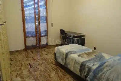 Casa in vendita, Via Aldobrandino da Siena , Siena