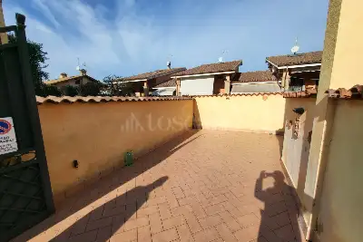 Casa in vendita, Viale di Castel Porziano, Roma