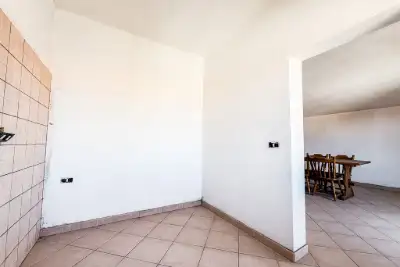 Casa in vendita, Via Ferrara, Olbia