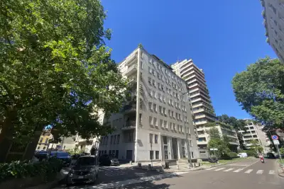 Casa in vendita, Via Pietro Mascagni, Milano