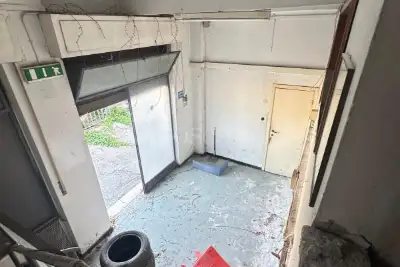Magazzino in vendita, Passo Spartaco Ferradini, Genova