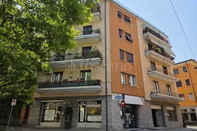 Casa in vendita, Via Enrico Tazzoli, Brescia