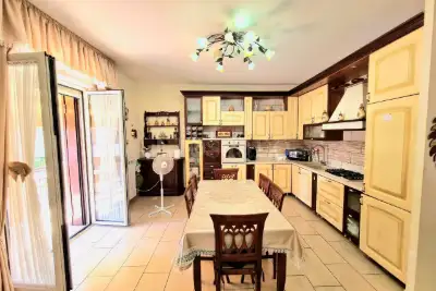 Casa in vendita, Via Lombardia, Nettuno