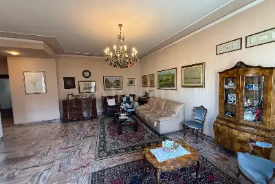 Casa in vendita, Piazzale Risorgimento, Modena