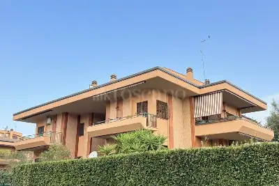 Casa in vendita, Largo Guglielmo La Pegna, Roma