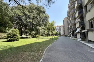 Casa in vendita, Via Giuseppe Carozzi, Milano