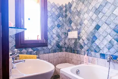 Villino a Schiera in vendita, Via Parigi, Olbia