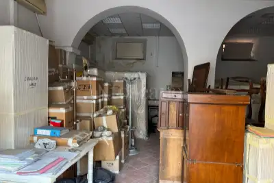 Negozio in affitto, Via Giovanni da Castel Bolognese, Roma