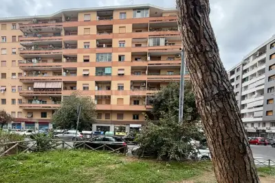 Casa in vendita, Piazza dei Consoli, Roma