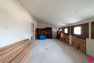 Villino a Schiera in vendita, Via Giacinto Gallina, Pordenone