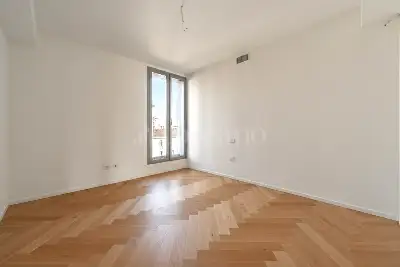 Casa in vendita, Via Cenisio, Milano