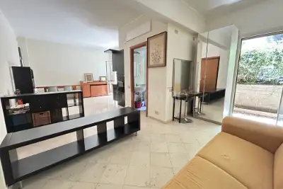 Casa in vendita, Via Guido Guinizelli, Roma