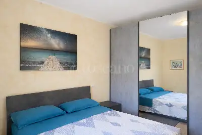 Casa in vendita, Via Giuseppe Mazzini, Padenghe sul Garda