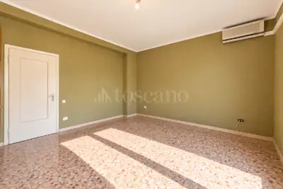 Casa in vendita, Via Luigia Poloni, Verona