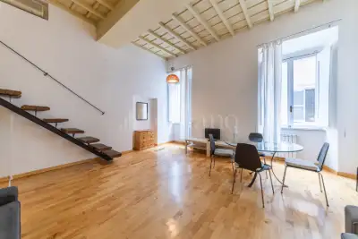 Casa in vendita, Via Monterone, Roma