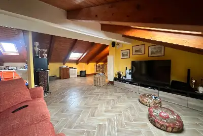 Casa in vendita, Via Emanuele Cutore, Gravina di Catania