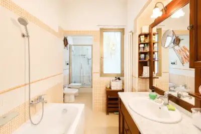 Casa Indipendente in vendita, Via Brodena, Lonato del Garda
