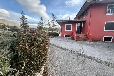 Villa in vendita, Via Massa D'Albe, Avezzano