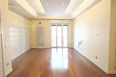 Casa in vendita, Via Francesco Crispi, Bari