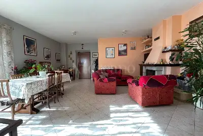 Casa Indipendente in vendita, Via Silone 15, Colonnella